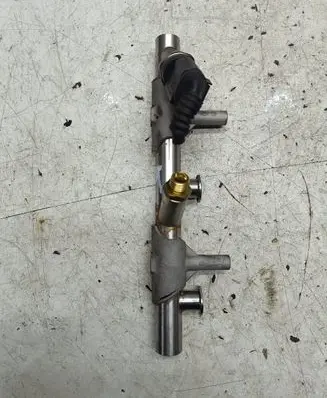 Fuel main line pipe