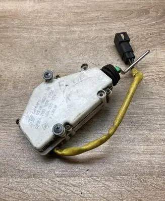 Volkswagen Sharan Central locking motor 95VW9B241AB 7M0959775C