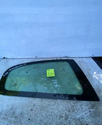 Nissan Almera N16 Rear door window glass DOT39AS2M33