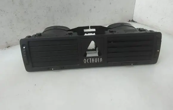 Dash center air vent grill