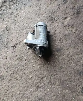 Toyota Yaris Starter motor 281000N040 MS4280006191