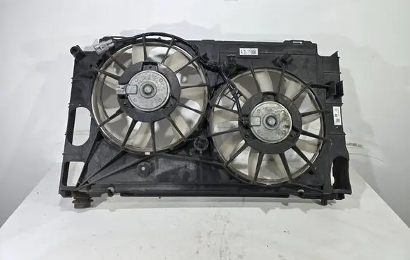 Toyota Auris E180 Fan set 1680001010 160400T540