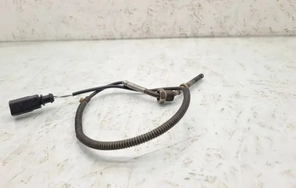 Audi A6 S6 C6 4F Exhaust gas temperature sensor 03890688D