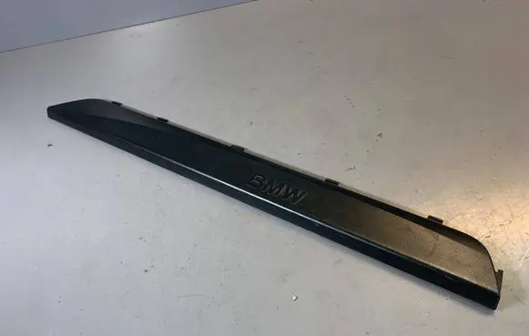 BMW 1 E81 E87 Front sill trim cover 7117633 51717117633