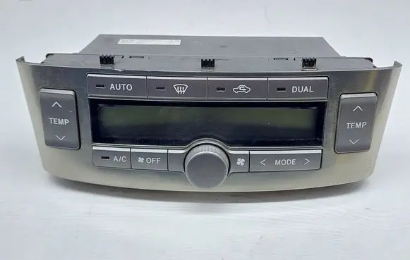 Toyota Avensis T250 Climate control unit 5590205050 6J27039 5590205050H