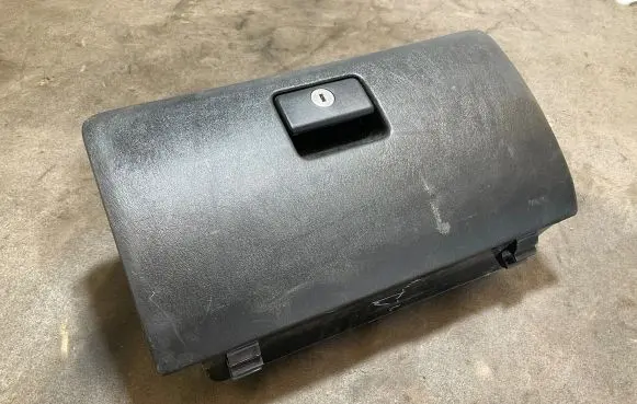 Toyota Hilux (AN10, AN20, AN30) Glove box set 230002801
