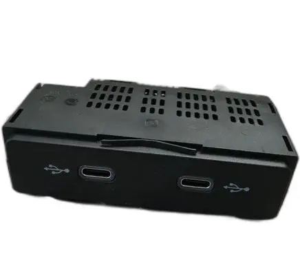 Seat Arona Tailgate/trunk/boot open switch