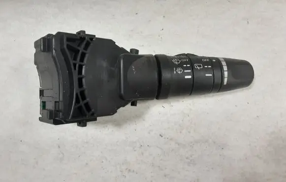 Nissan Qashqai+2 Wiper control stalk 25260AV615 3Z29