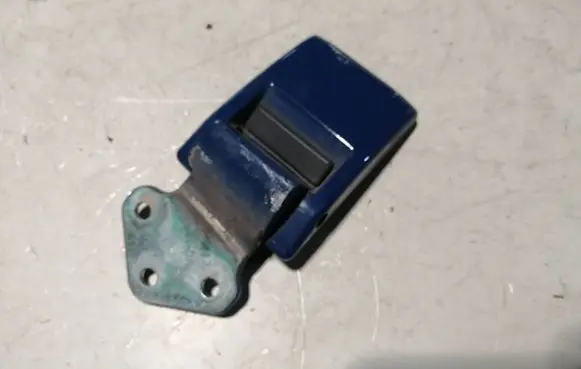 Volkswagen Transporter - Caravelle T5 Loading door lower hinge 7H0827153