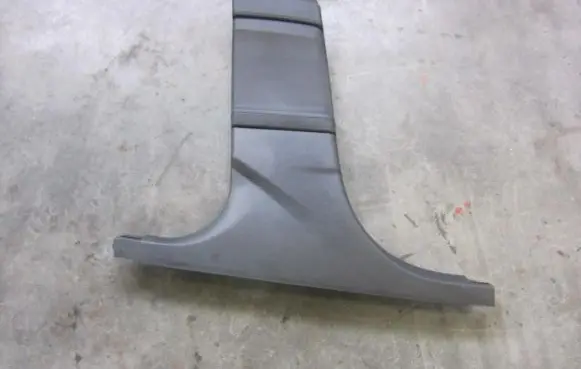 BMW 6 F06 Gran coupe (B) pillar trim (bottom) 51437289395