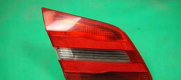 Mercedes-Benz B W246 W242 Tailgate rear/tail lights A2468200764