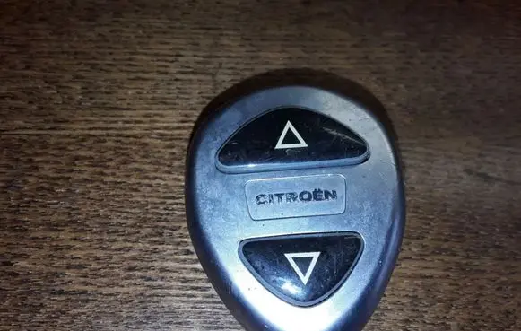 Citroen C5 Front air suspension height level sensor 9627701677 9633261277 9654308177