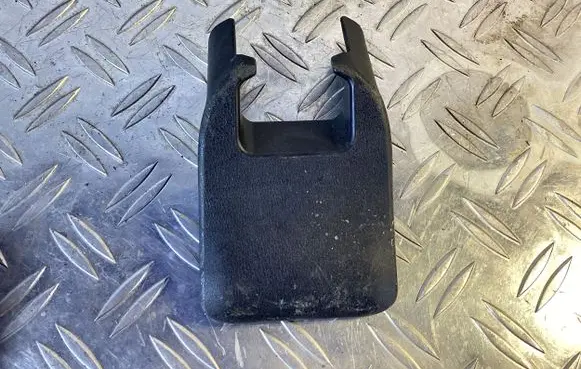 Lexus RX 450H Rear seat guide rail 7215748130