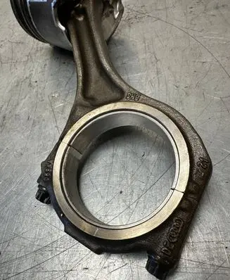 Audi A6 S6 C6 4F Piston with connecting rod 059aa