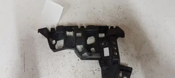 Peugeot 308 Front bumper mounting bracket 39020433