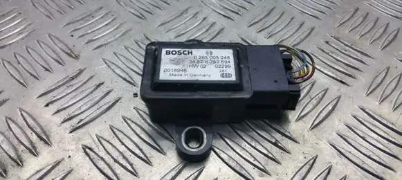 BMW X5 E53 ESP acceleration yaw rate sensor 34526753694 0265005248