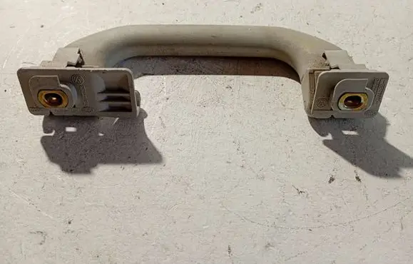 Volkswagen Golf III Rear interior roof grab handle 1H0857607