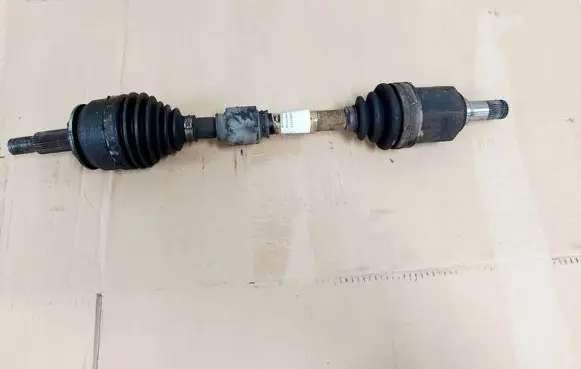 Mitsubishi Grandis Front driveshaft