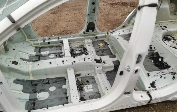 KIA Stonic Pillar (middle) 