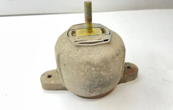 Audi A8 S8 D3 4E Gearbox mount 86859