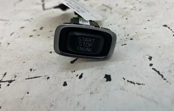 Volvo V40 Engine start stop button switch 31456645