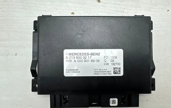 Mercedes-Benz E W213 Gearbox control unit/module A2139003217 A0009018906