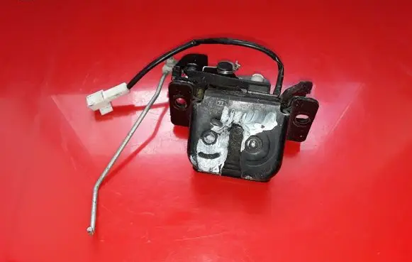 KIA Sorento Tailgate/trunk/boot lock/catch/latch NOCODE