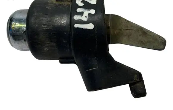 Volkswagen Transporter - Caravelle T3 Tailgate exterior lock 251829231