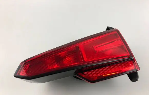 Audi A4 S4 B9 Tailgate rear/tail lights 8W5945076A 80009708 2SA01224906