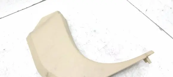 Foot area side trim