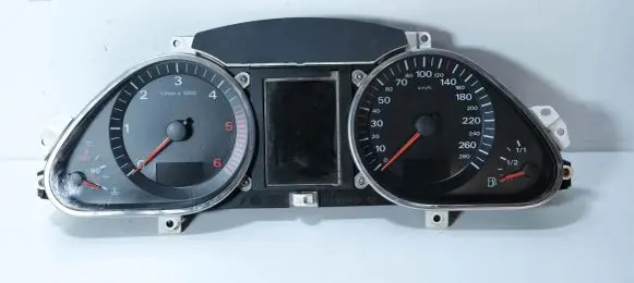 Audi A6 S6 C6 4F Speedometer (instrument cluster)