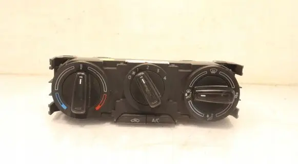 Skoda Fabia Mk3 (NJ) Interior fan control switch SK26-171202