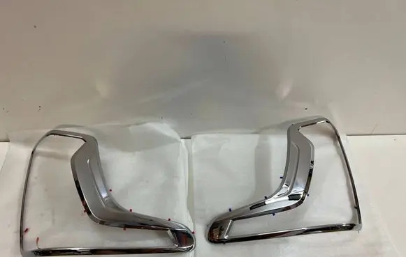 Mitsubishi L200 Tail light part MZ330751