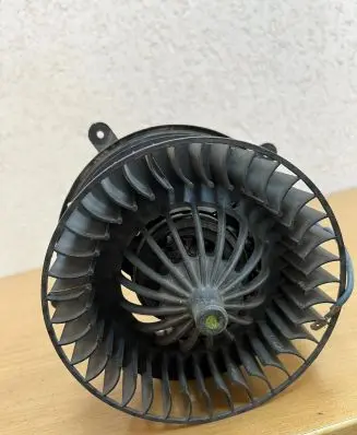 Mercedes-Benz E W210 Air conditioning (A/C) fan (condenser) 2108206210 D8459