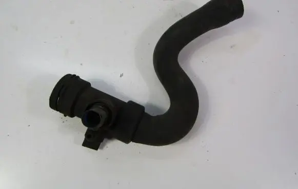 Audi A6 S6 C5 4B Engine coolant pipe/hose 4B0121049B