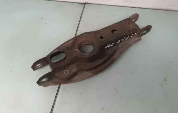 BMW X1 E84 Rear upper control arm/wishbone 6772899 33326772899