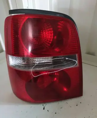Volkswagen Touran I Rear/tail lights 1T0945095F