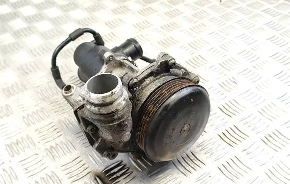 Mercedes-Benz B W246 W242 Water pump A6512000501 DGZ08002