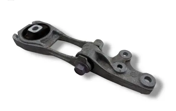 Toyota Yaris XP210 Gearbox mounting bracket SRKP13 AVD2769