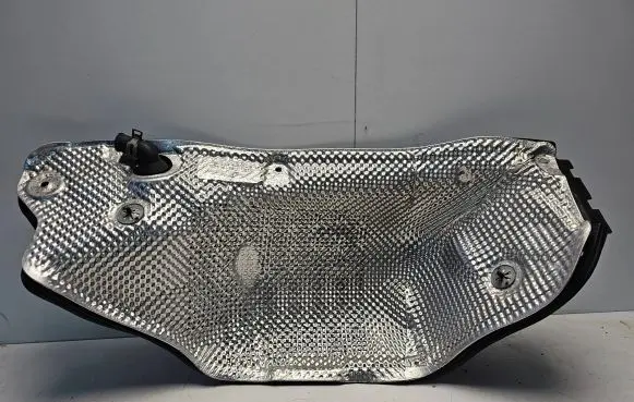 Audi A6 S6 C7 4G Heat shield in engine bay 4G0804165B 7111203S