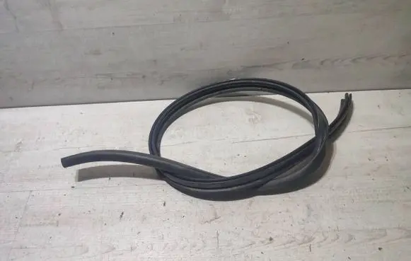 Hyundai Kona I Engine compartment rubber 