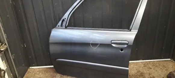 Citroen Xsara Picasso Front door