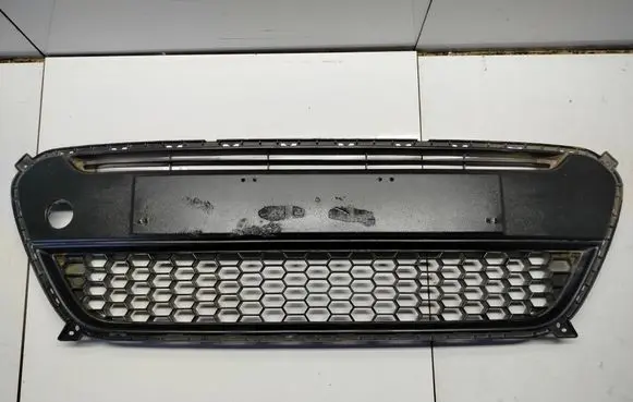 KIA Picanto Front bumper lower grill 86569-1Y000