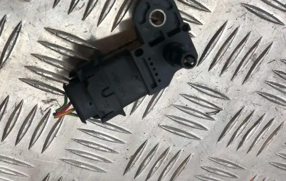 Honda CR-V Air pressure sensor 0281002680