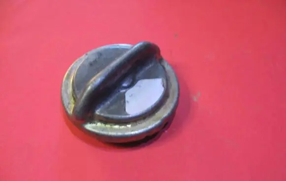 Mitsubishi Galant Eterna Fuel tank filler cap MD48934