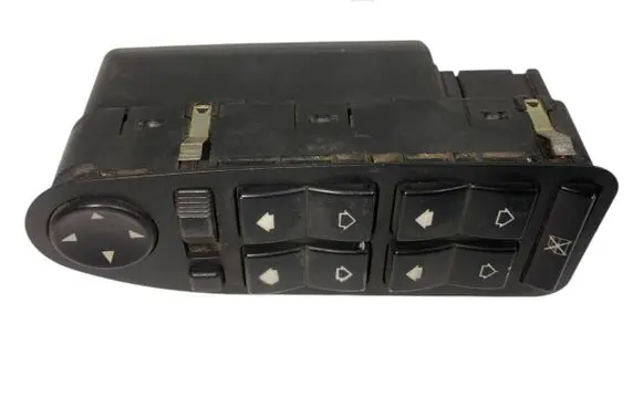BMW 7 E38 Electric window control switch 6904301 61316904301