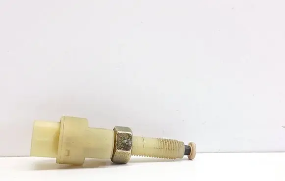 Audi A4 S4 B5 8D Brake pedal sensor switch 4A0945515A