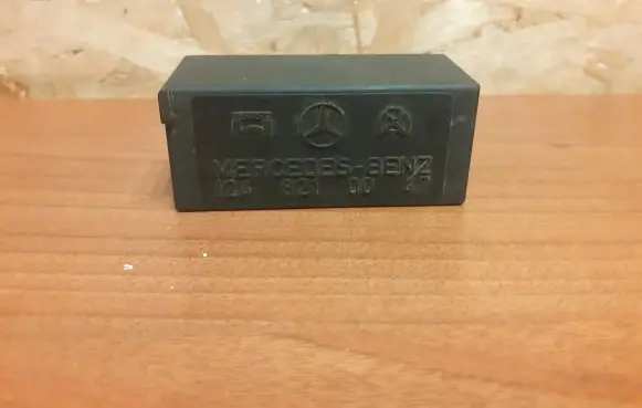 Mercedes-Benz E W124 Other relay 2392 1248210047