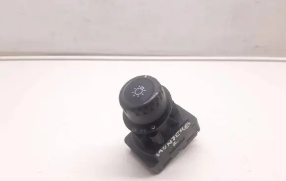 Opel Monterey Light switch 1Z240