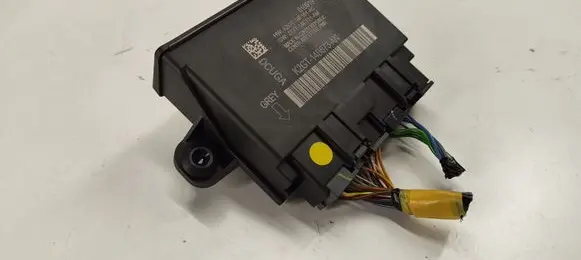 Ford Edge II Tailgate/trunk control unit/module K2GT14F151AC K2GT14B673AN J7T14C121AM